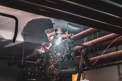 Welder who has welding certificatio