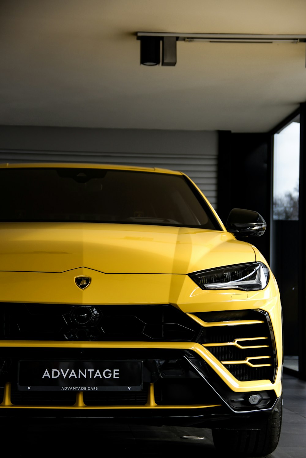 yellow Lamborghini car