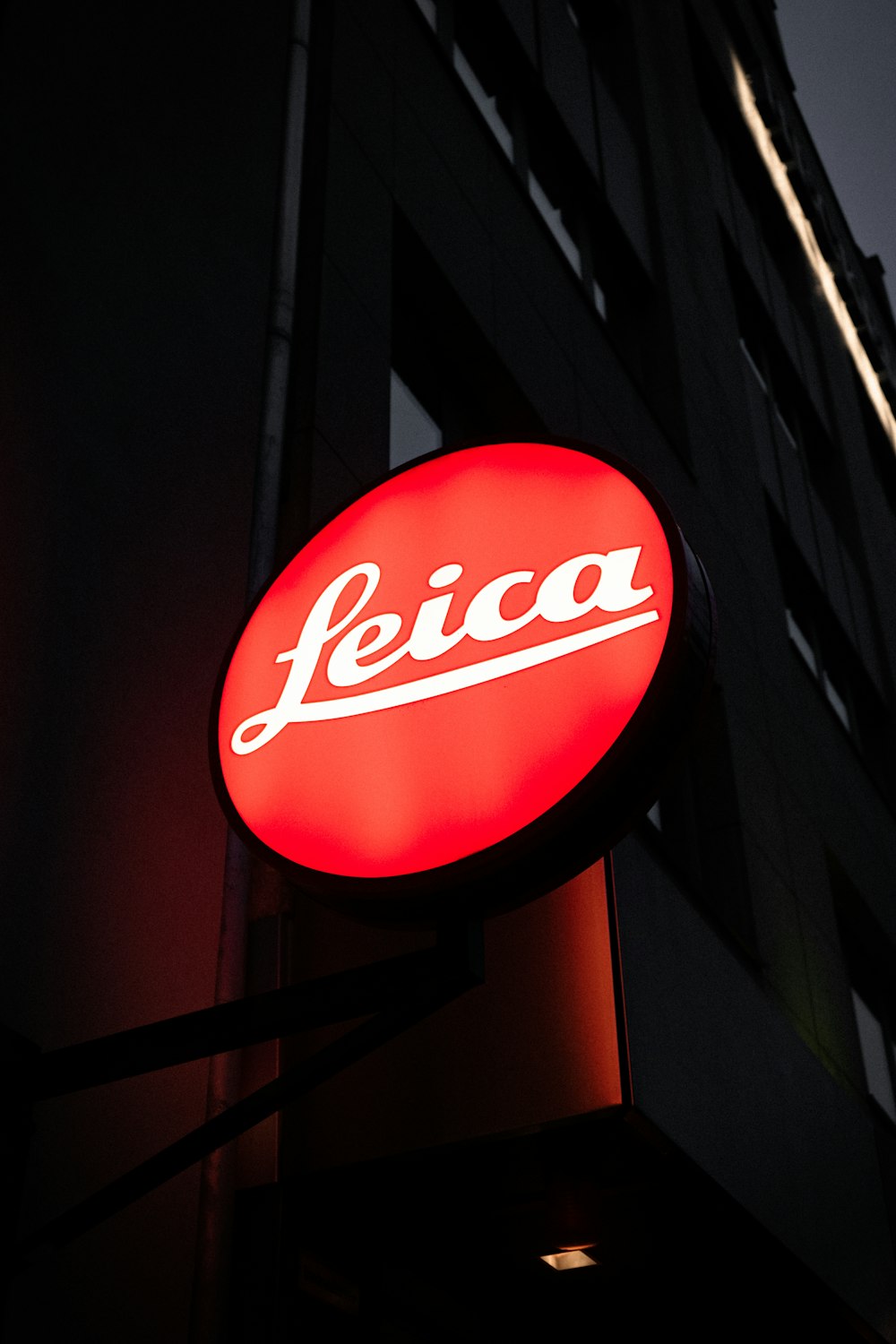 Leica lighted signage