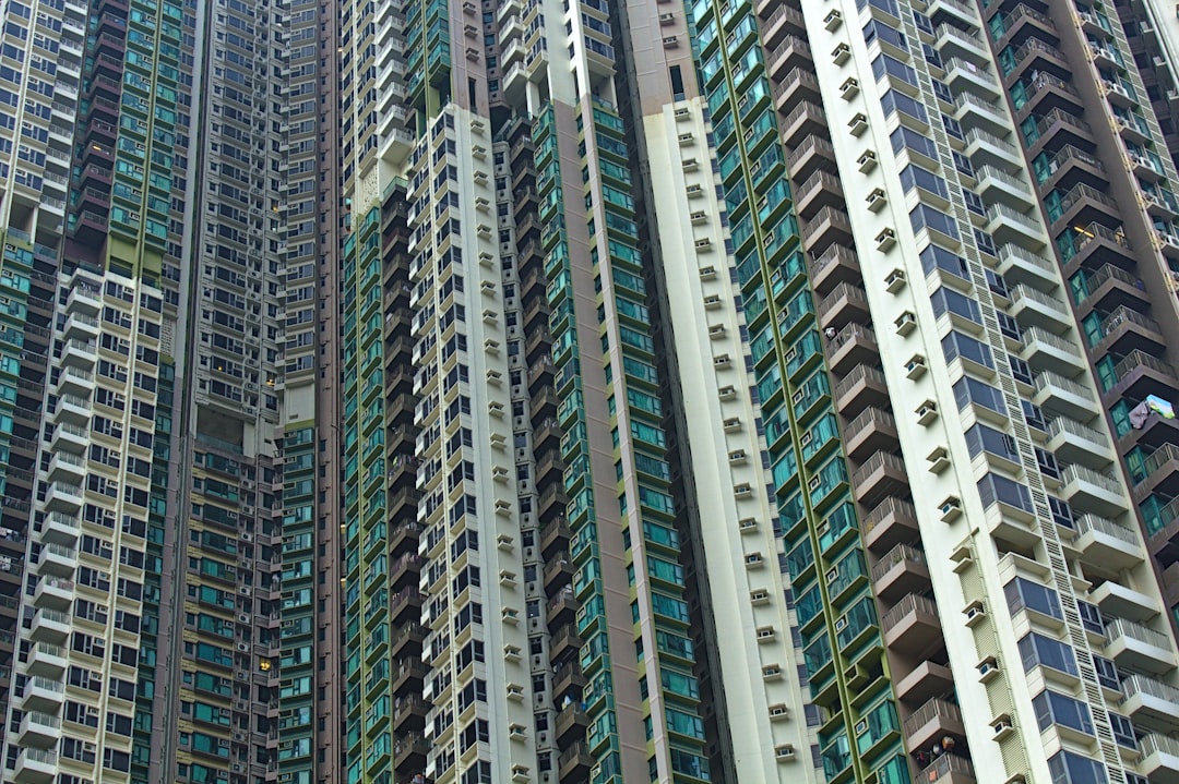 Жилой дом в Гонконге.