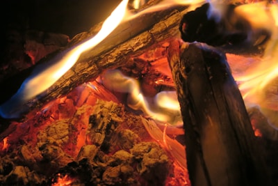 Close-up of the firevu.com.tr video flame detection system interface displaying live alerts.