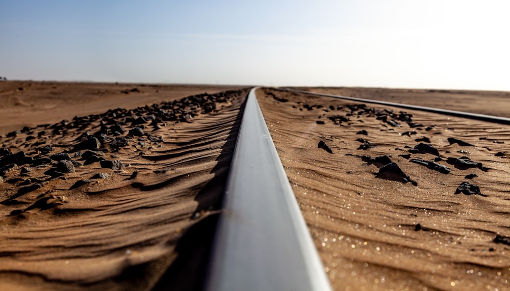 sand during daytime