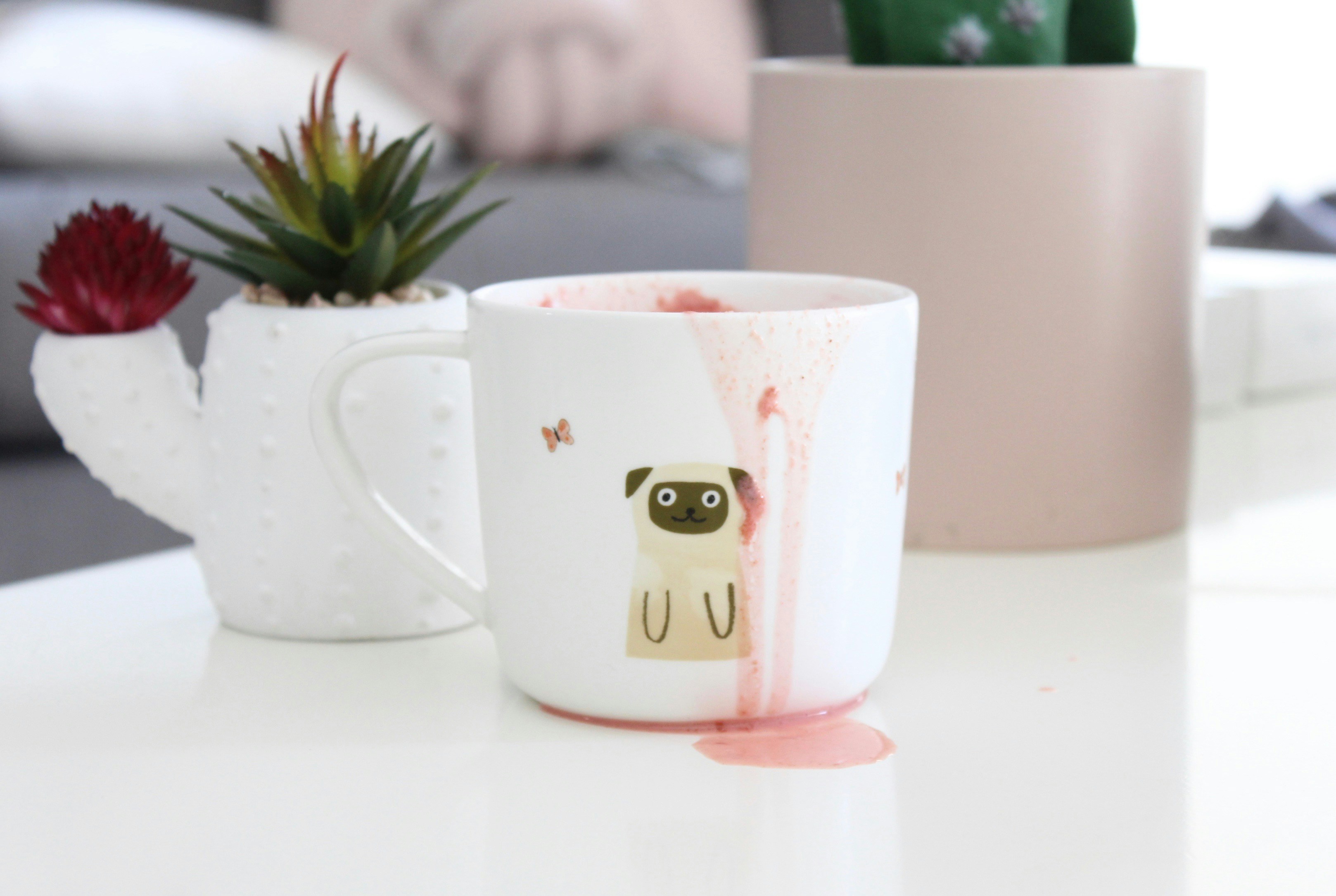 Taza solidaria corbat