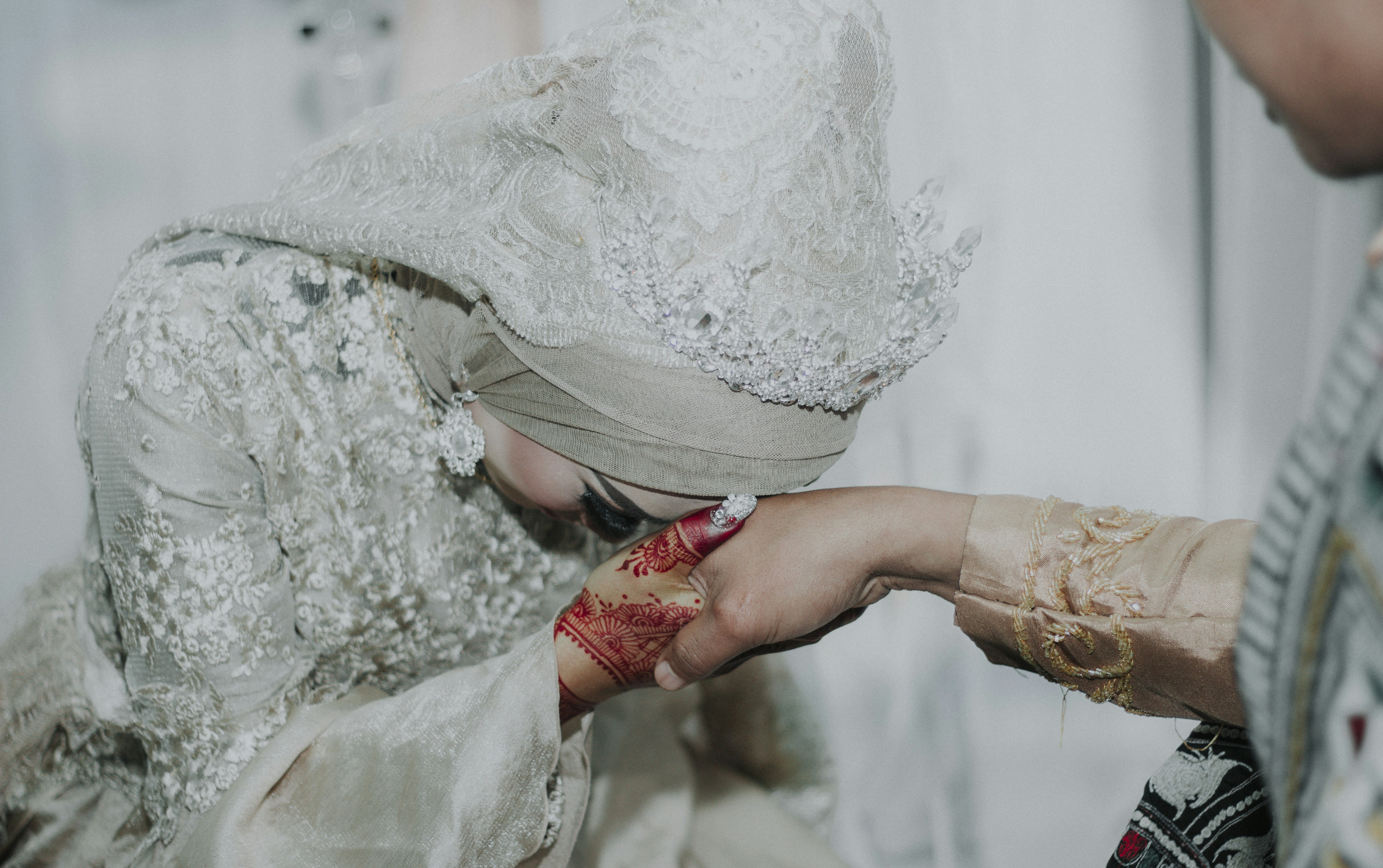 Mariage au Maroc : pourquoi un célibataire sur deux refuse de s'engager