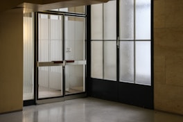 commercial glass door services