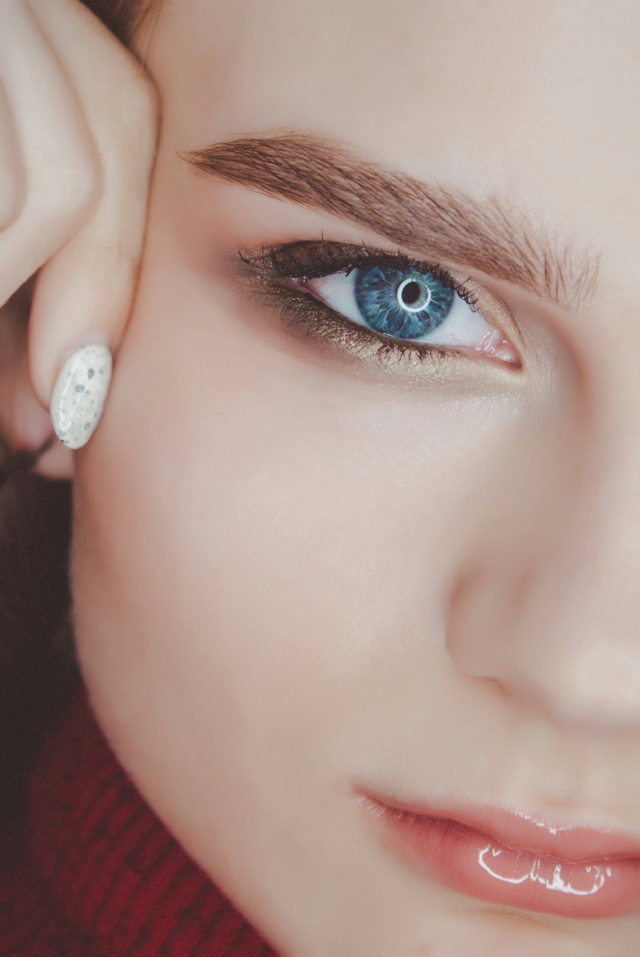 Artistic blue eye makeup editorial look from Orane academy student portfolio