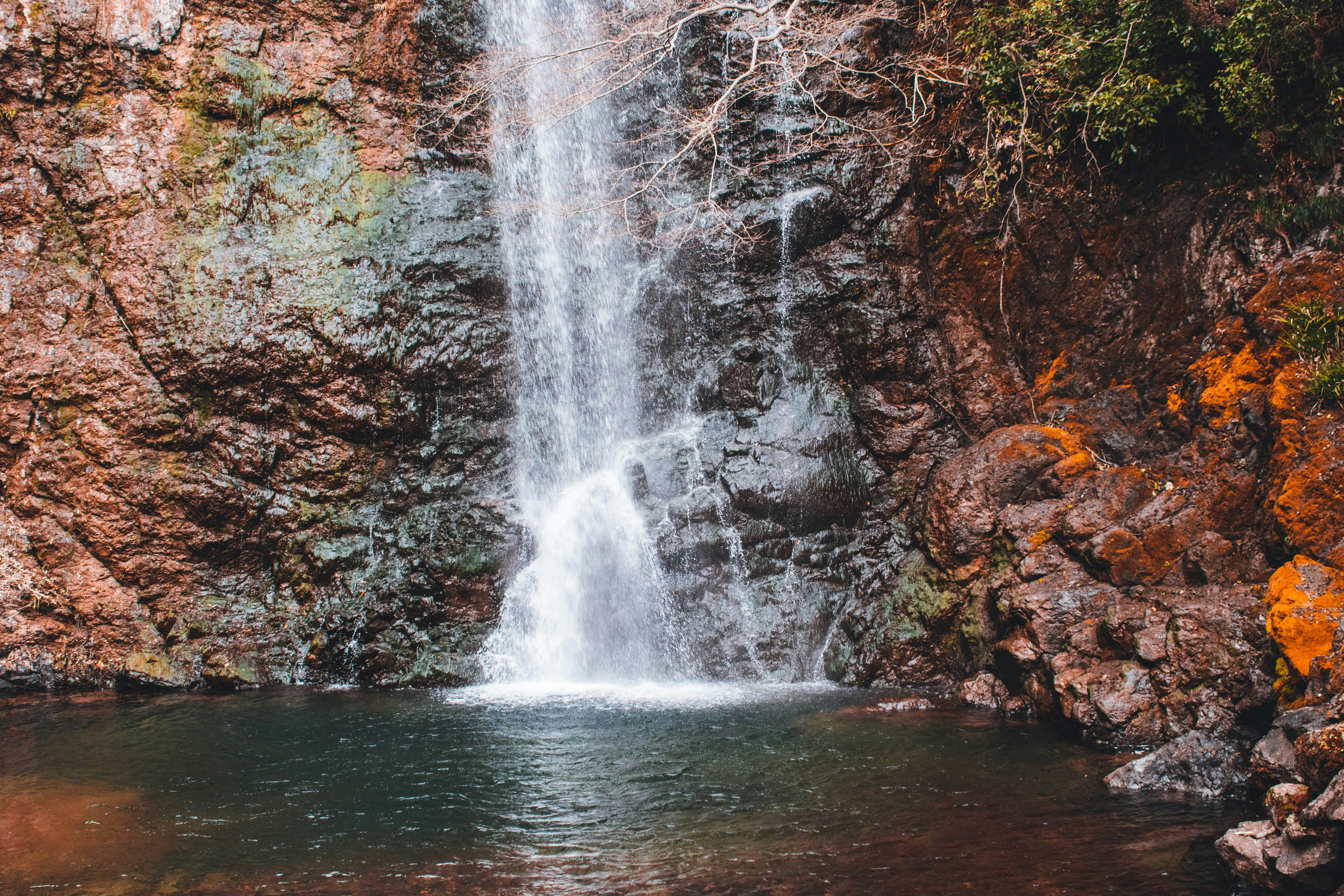 waterfalls during daytime