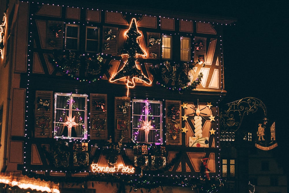 houses with Christmas tree and sweet tweets