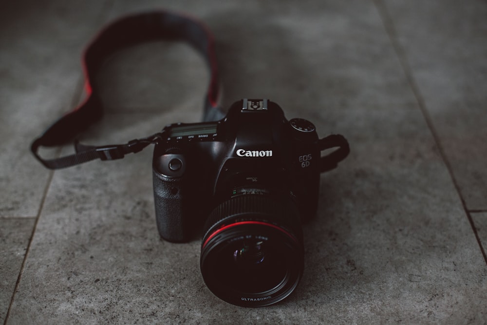 black Canon EOS 5D camera