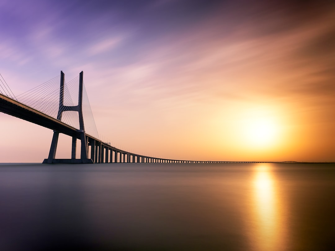 travelers stories about Landmark in Passeio do Tejo, Portugal