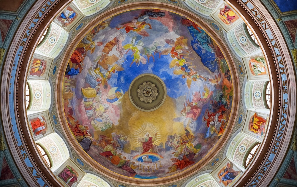 Cúpula azul y roja