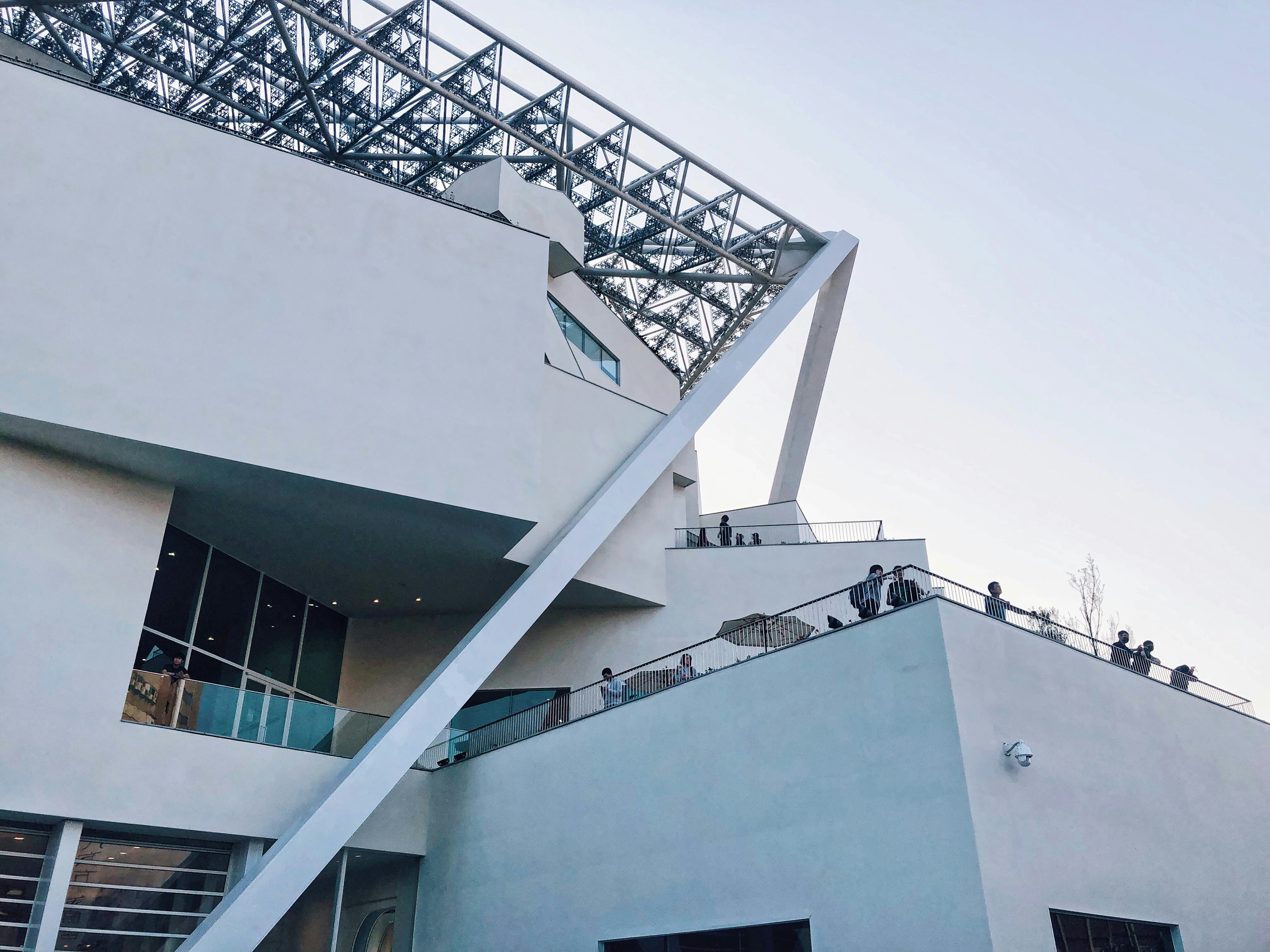 まぶたの下の悩み、解決へ。地元上田市の美容鍼で、タイツエンからクマ撃退！