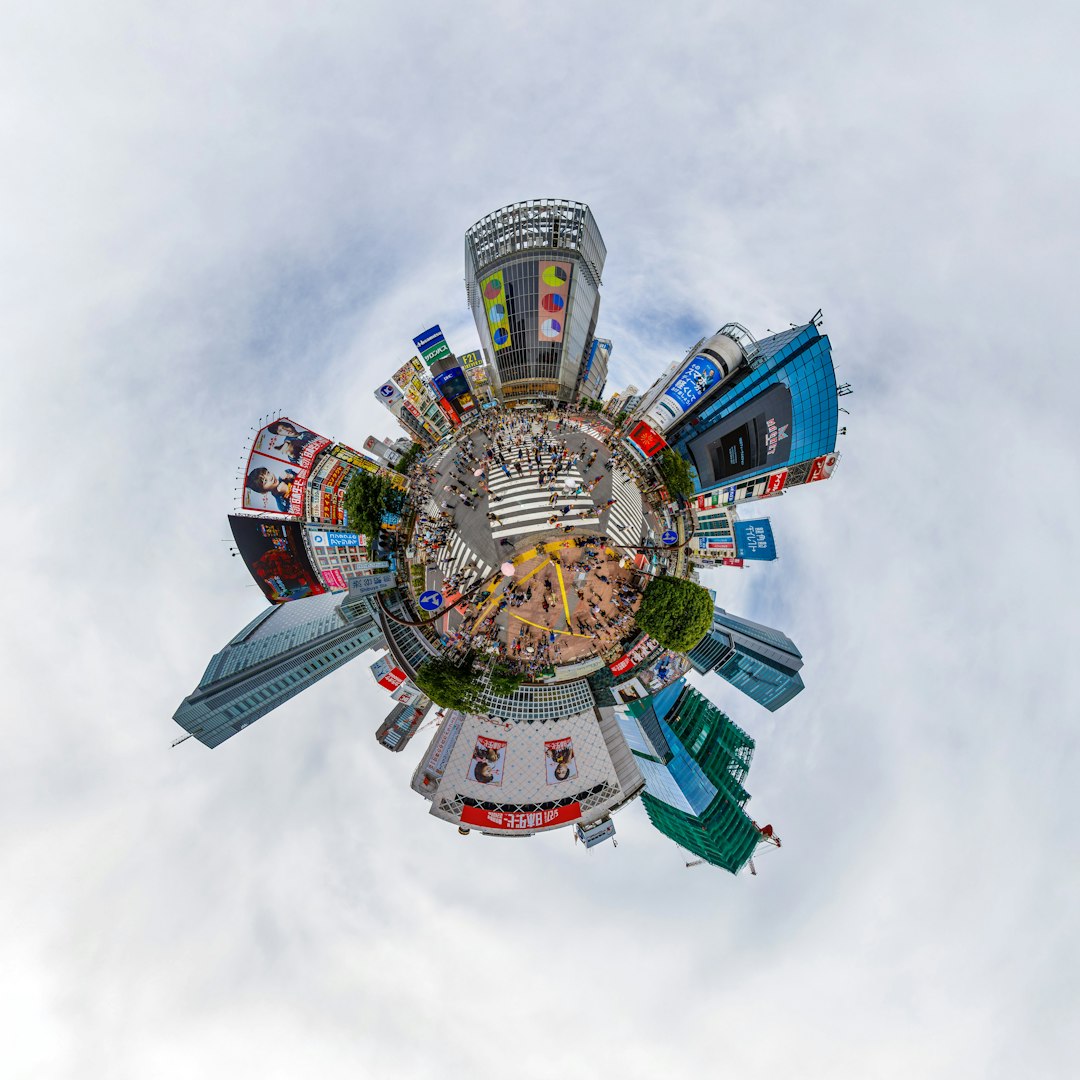Shibuya Crossing is the busiest pedestrian crossing in the world. With the olympics coming to Japan in 2020 I wil post a couple of little planets from 360 photo’s I shot during my Japan (IVRPA Conference) visit in 2018.