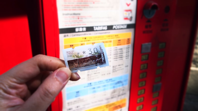 Panda base ticket machine with Chinese characters