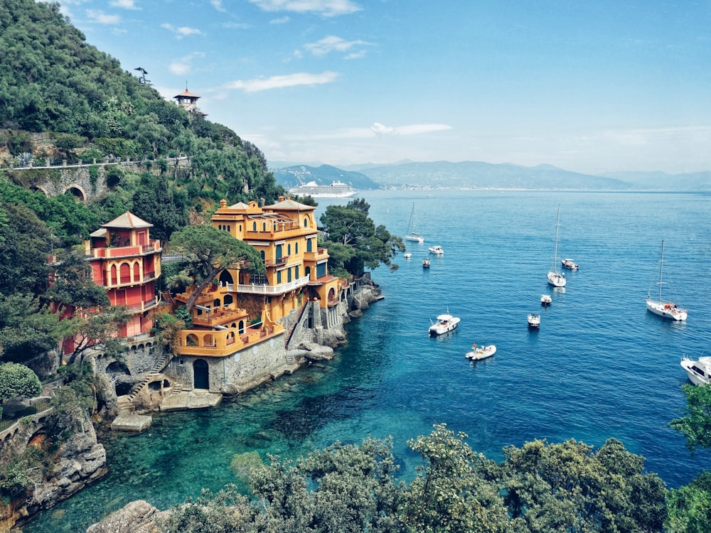 aerial photography of house near sea during daytime