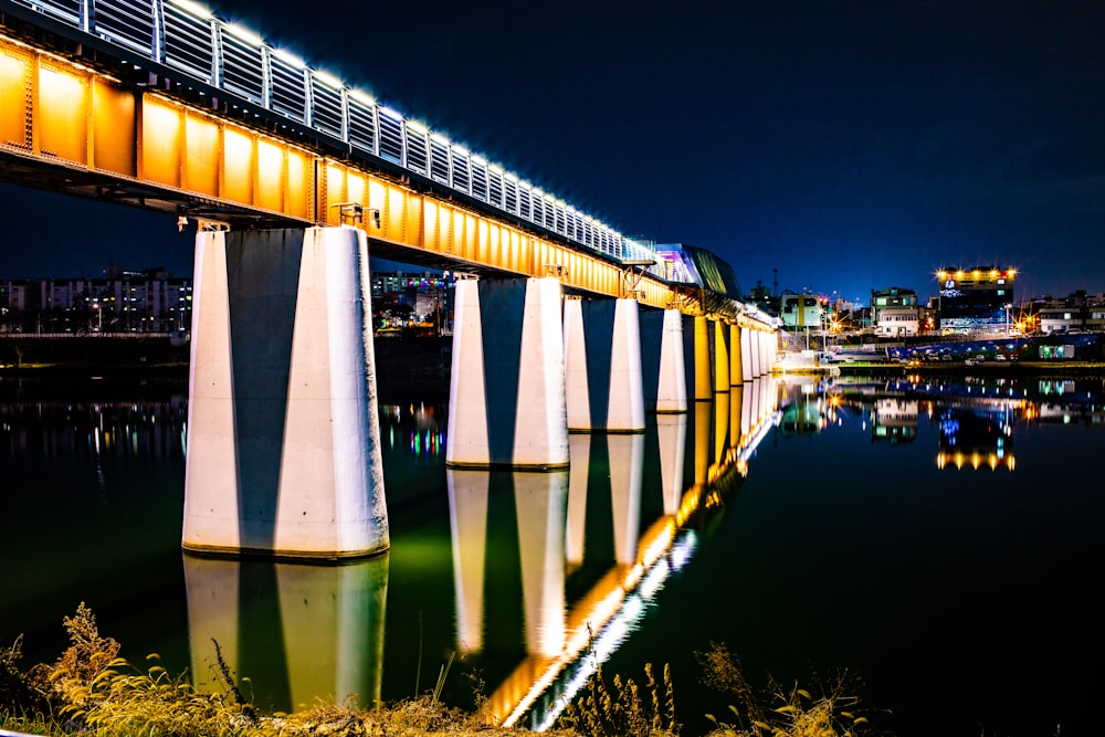 white bridge during daytime