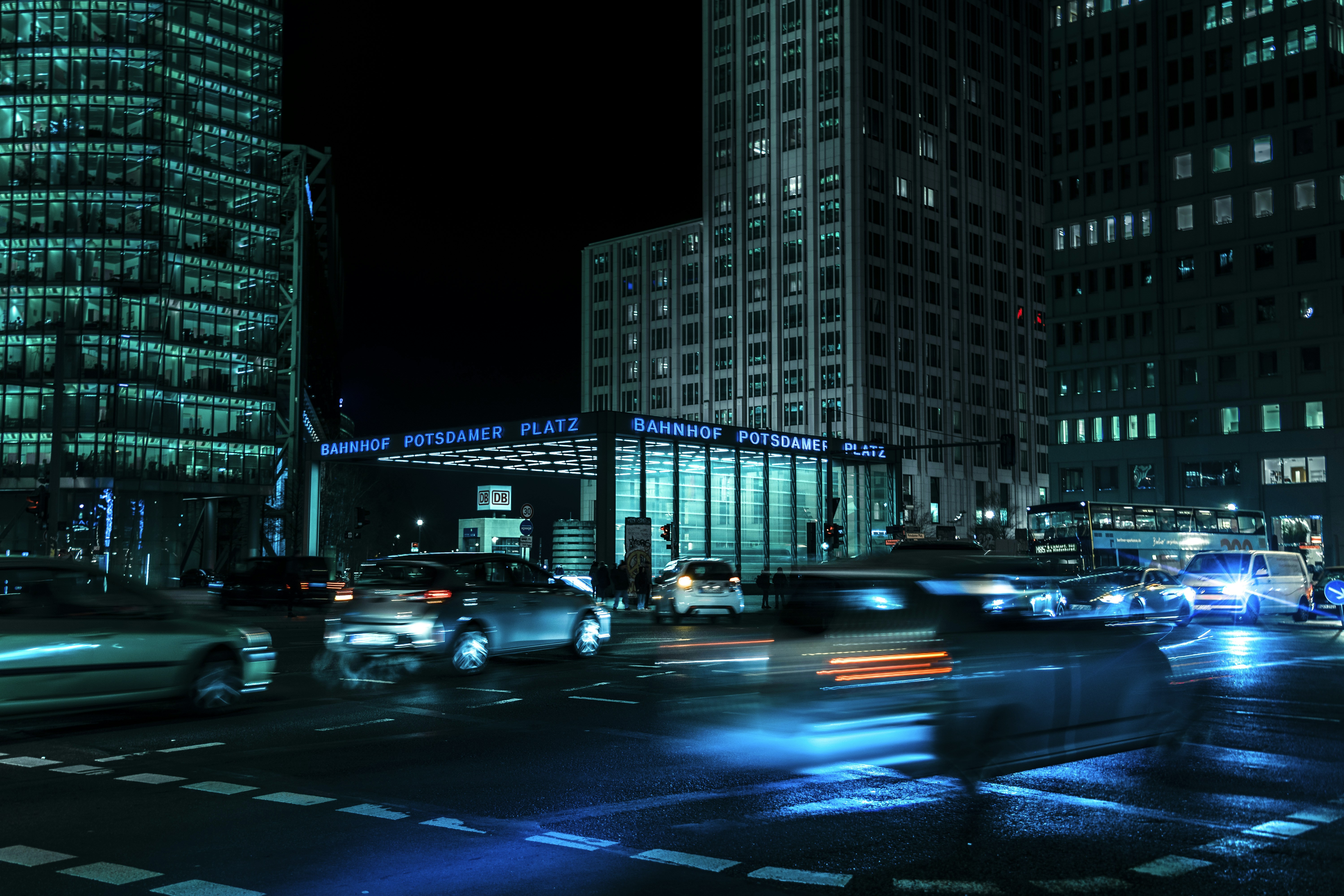 Photo by frenjaminbenklin