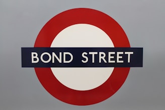 bond street signage