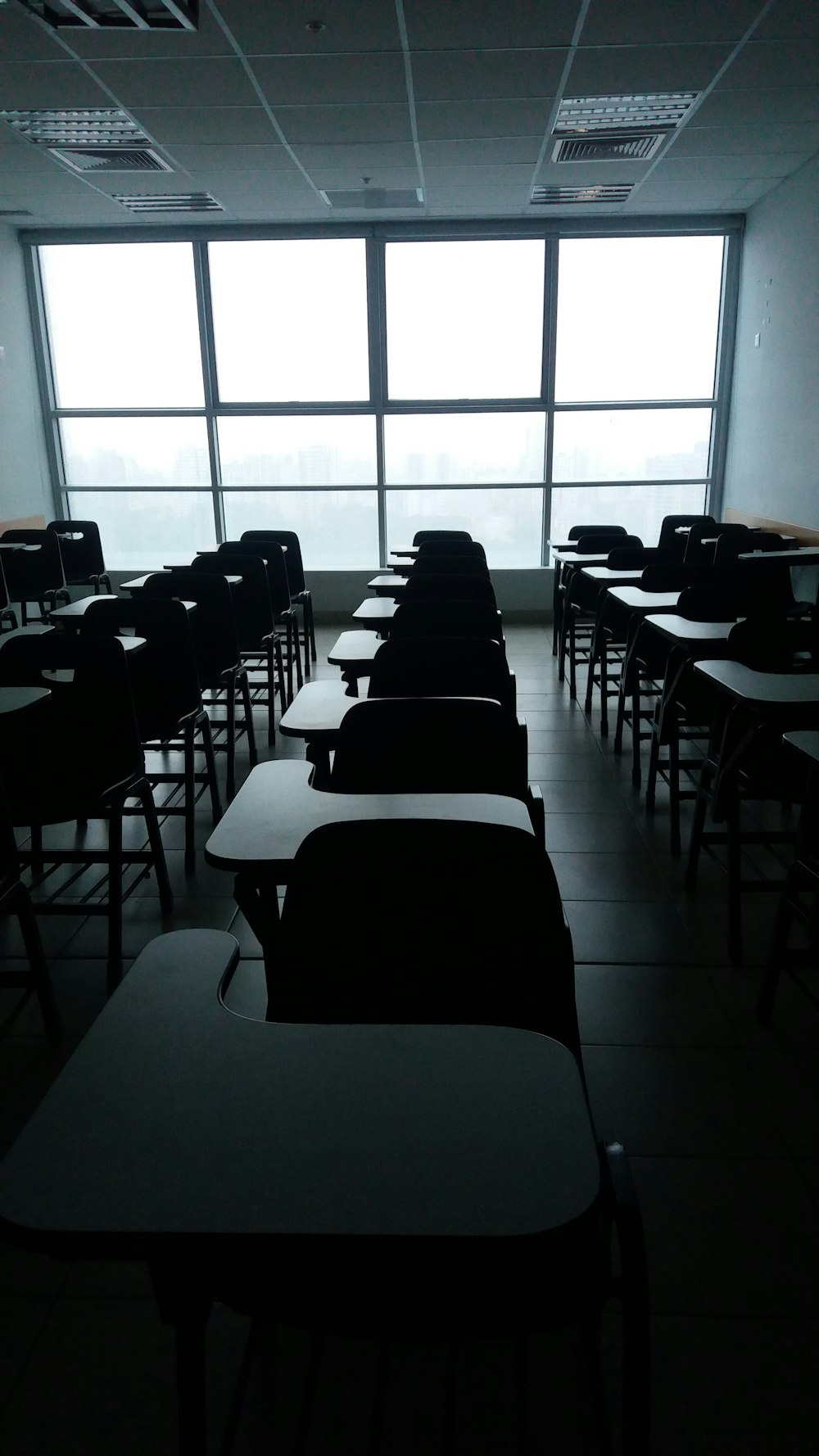 30k+ Empty Classroom Pictures | Download Free Images on Unsplash