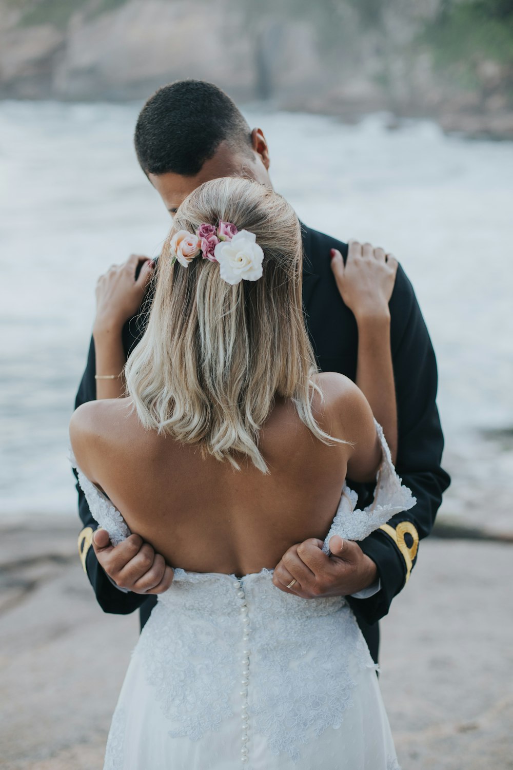 couple dancing during daytime