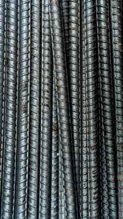 Designing an Engaging Website for Exhibition New Materials