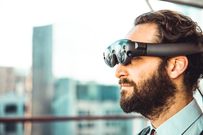 AR/MX Glasses for AI Assistance