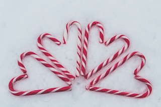 red-and-white candy cane lot