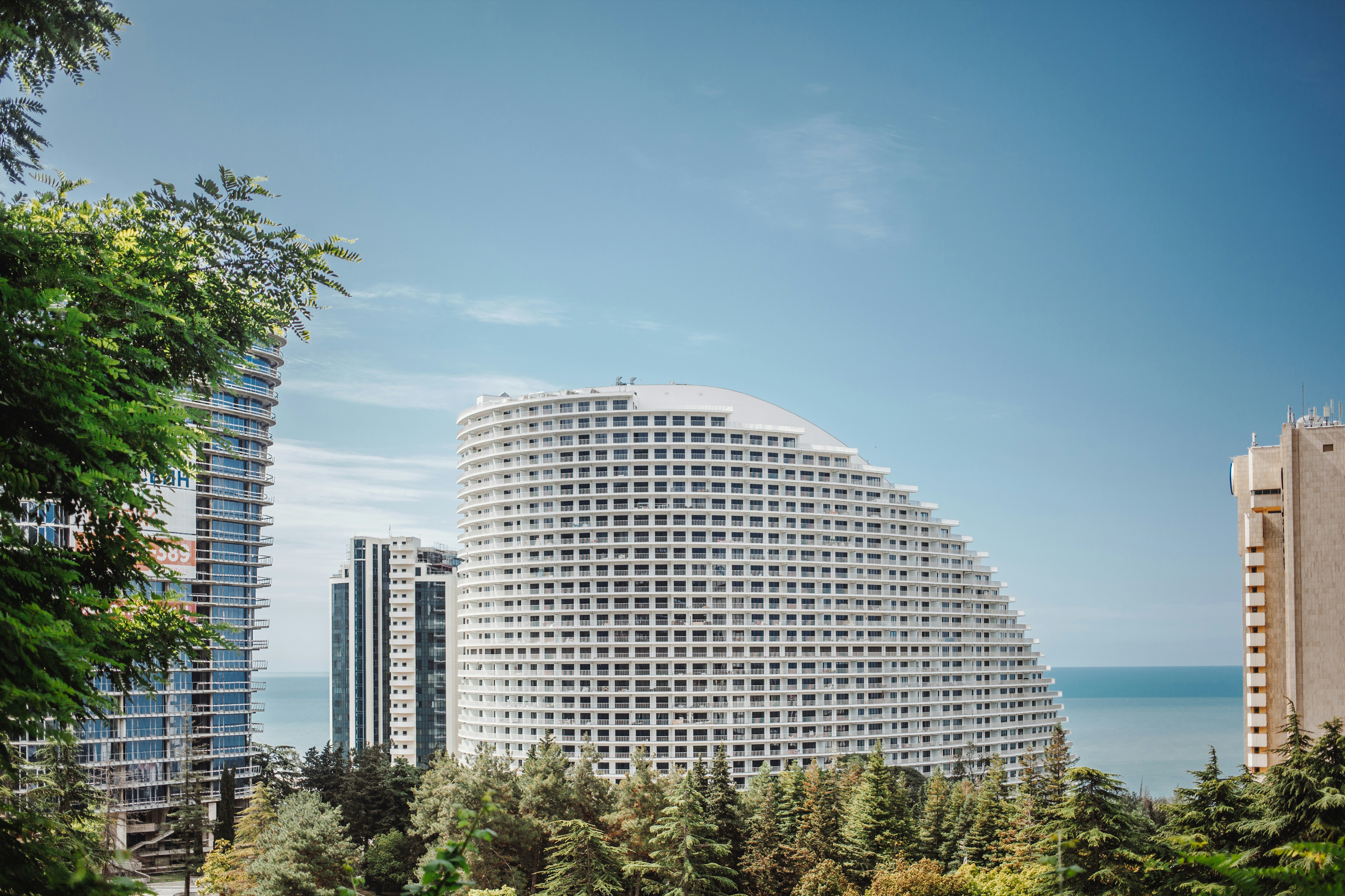 西郊新引擎，西安华为手机厂的科技脉动与城市新篇