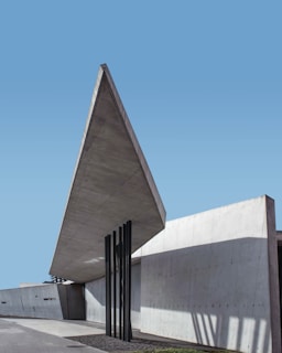 gray and black concrete stucture