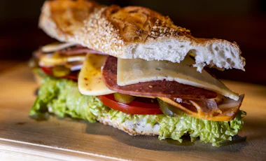 Financing a sandwich bar using Merchant Cash Advance