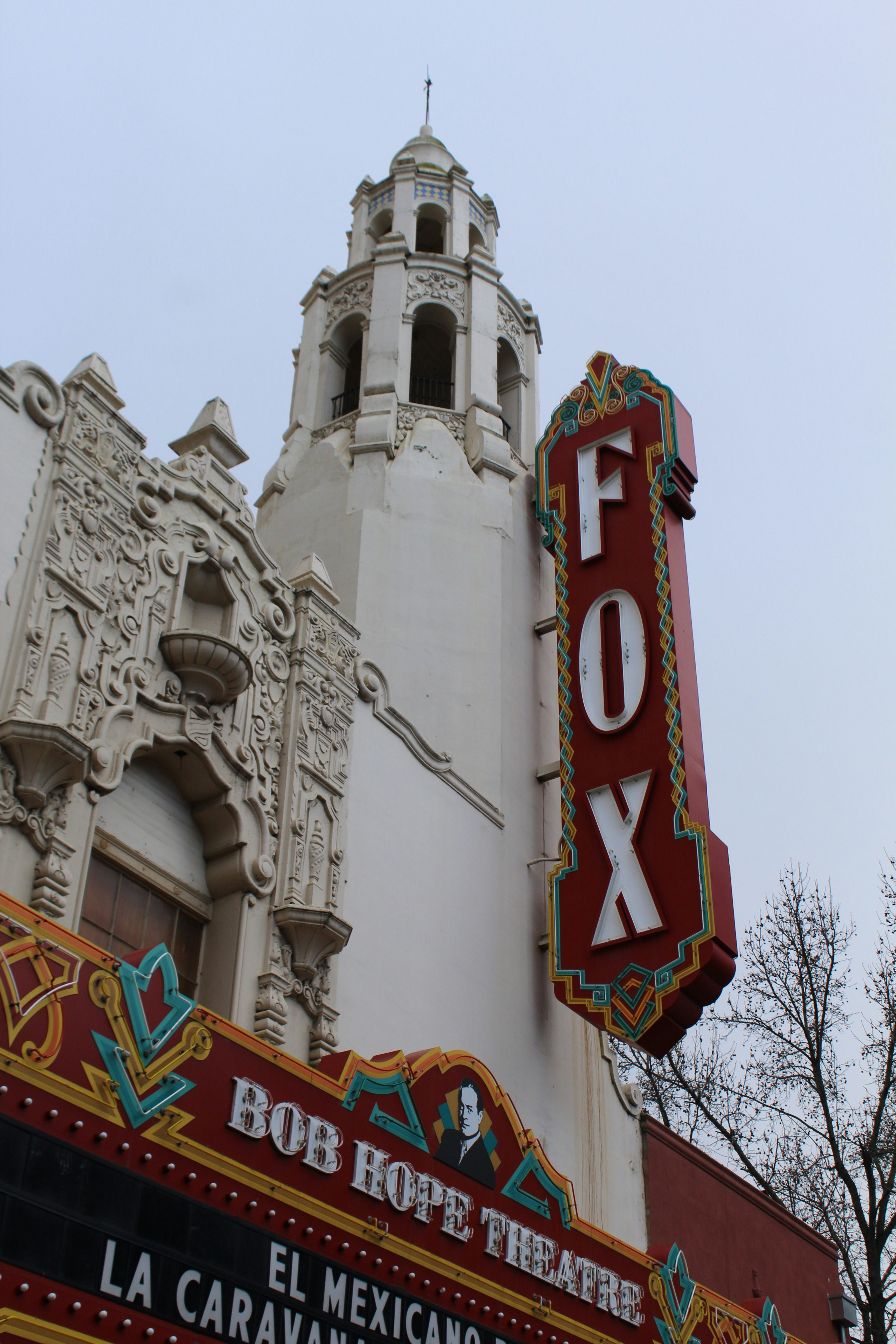 Fox signage on concrete building photo – Free Grey Image on Unsplash