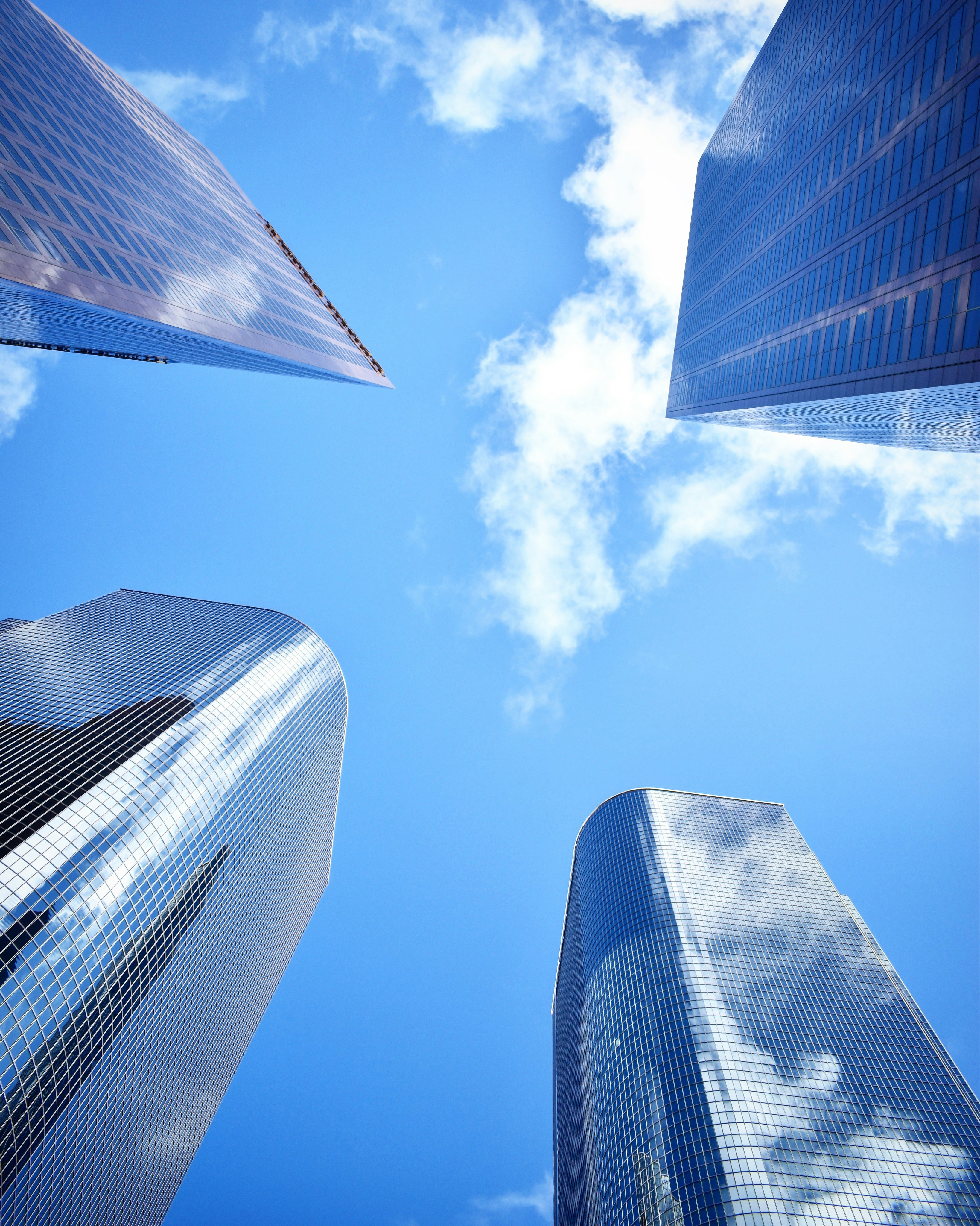 Photo by dannyveee_