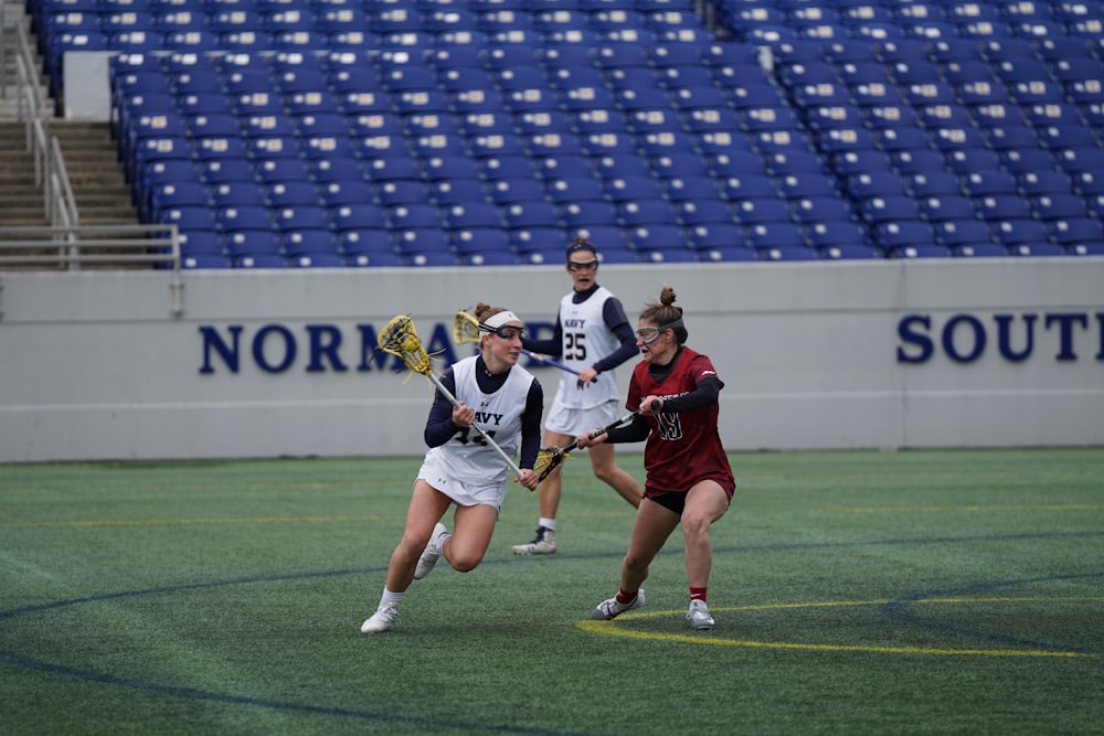 woman playing lacrosse