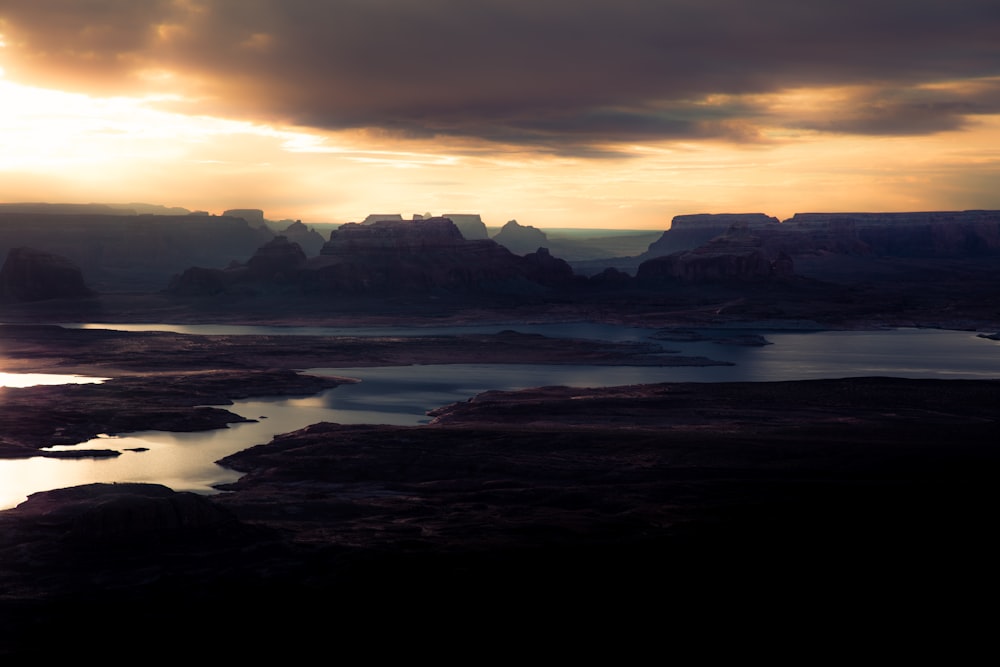 landscape photo of mountain