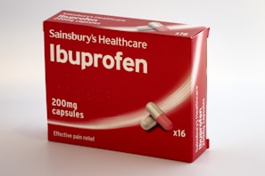 200 mg Sainsbury's healthcare Ibuprofen capsules box