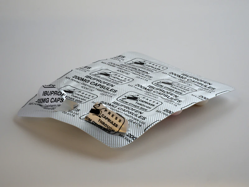 White label supplement manufacturing ready formulations low MOQ 100 pcs