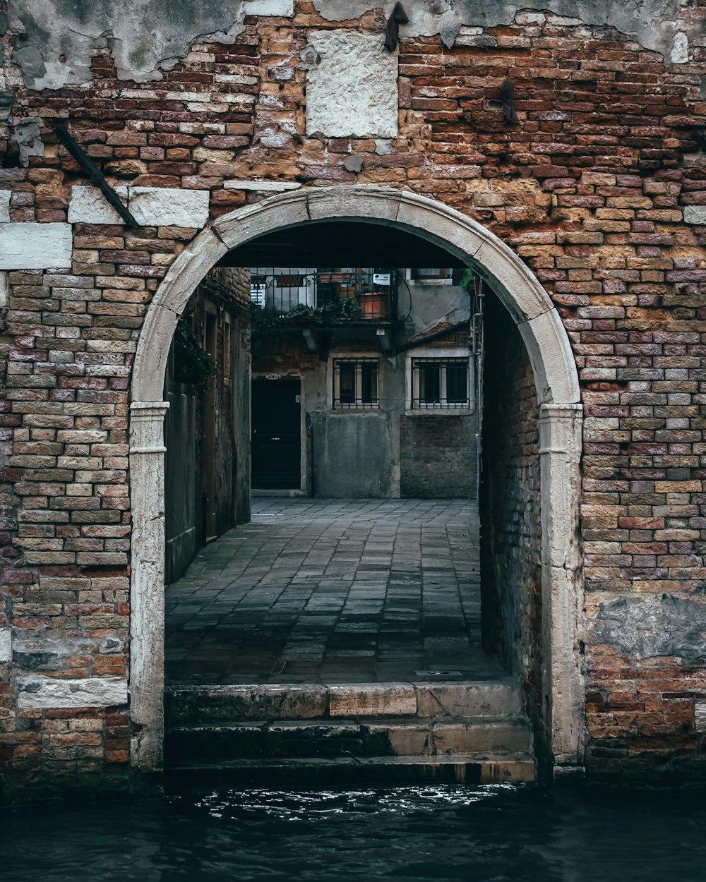 brown brick arch