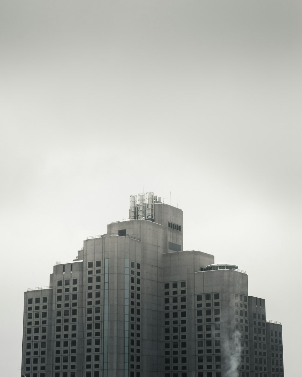 areal photo of white and gray concrete building