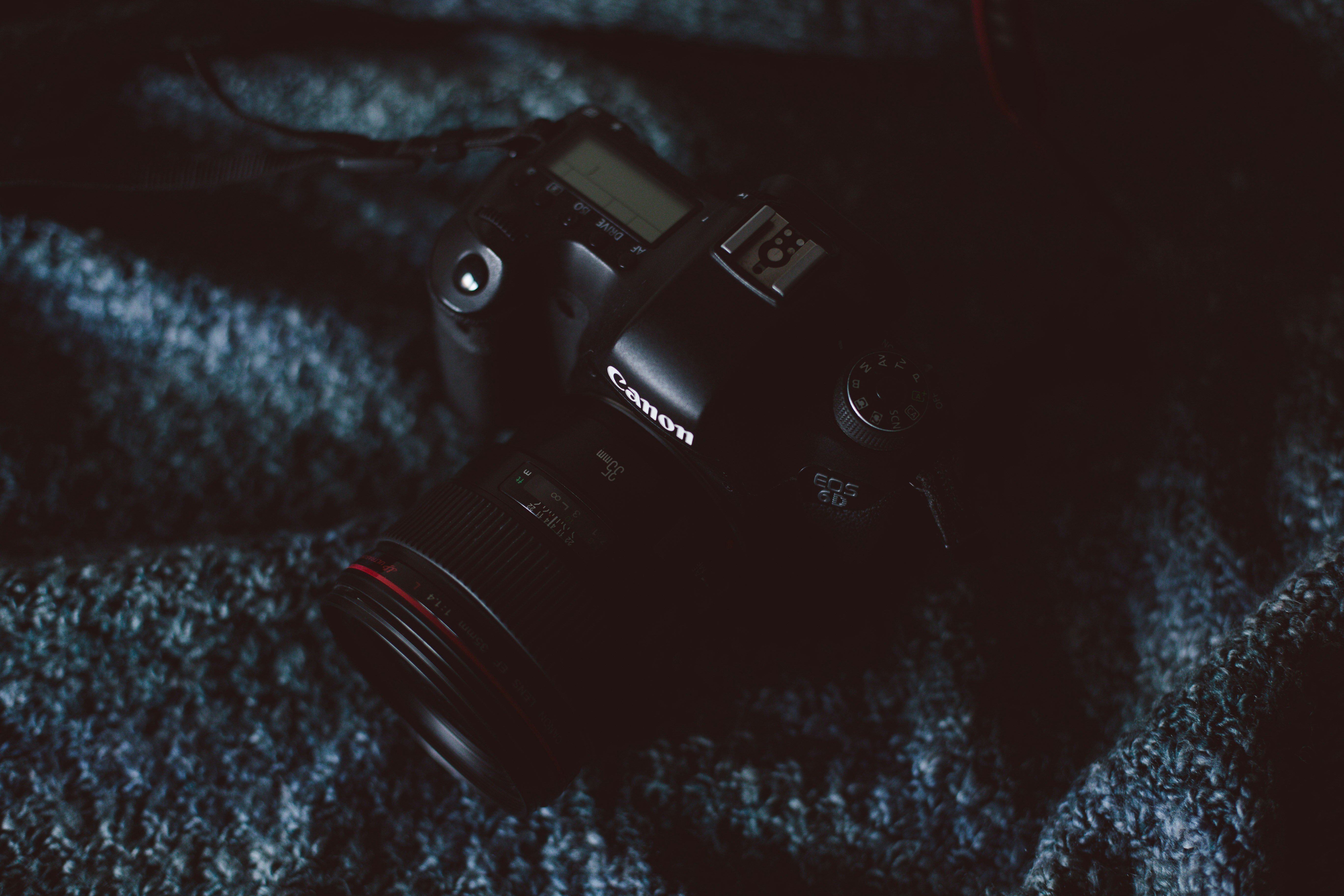 black Canon DSLR camera