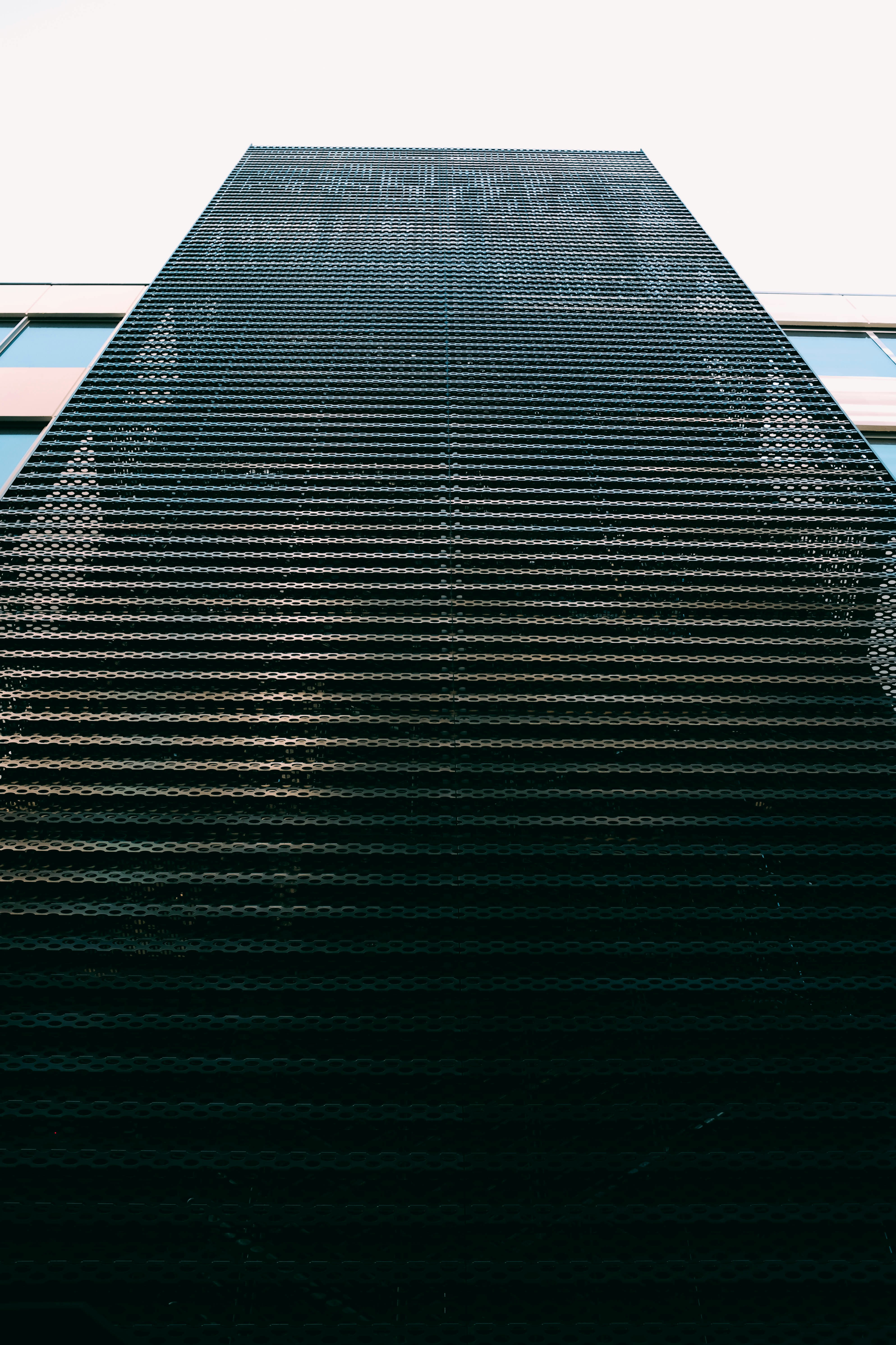 Photo by adrienolichon