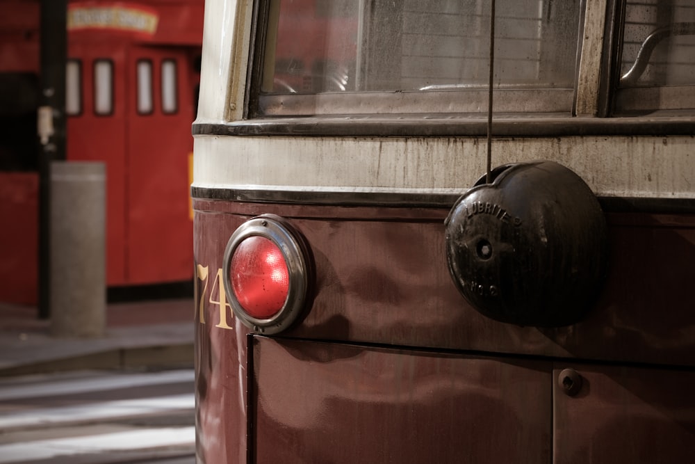 close up photography of brown car