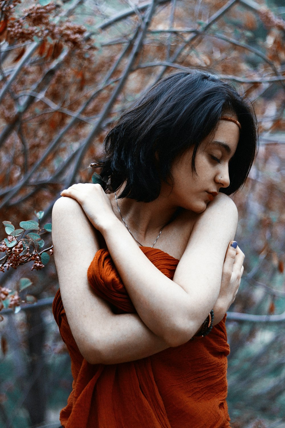 woman wearing tube top