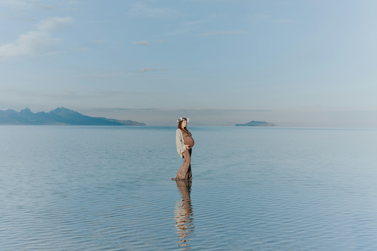 Nikon D810 + Sigma 50mm F1.4 DG HSM Art sample photo. Woman standing on beach photography