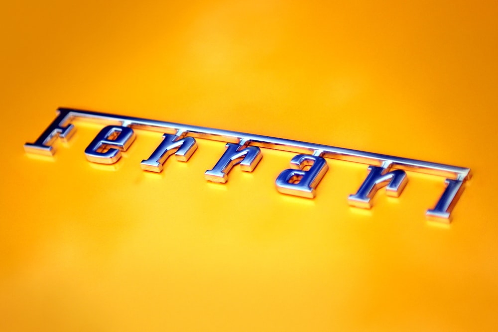 Ferrari emblem