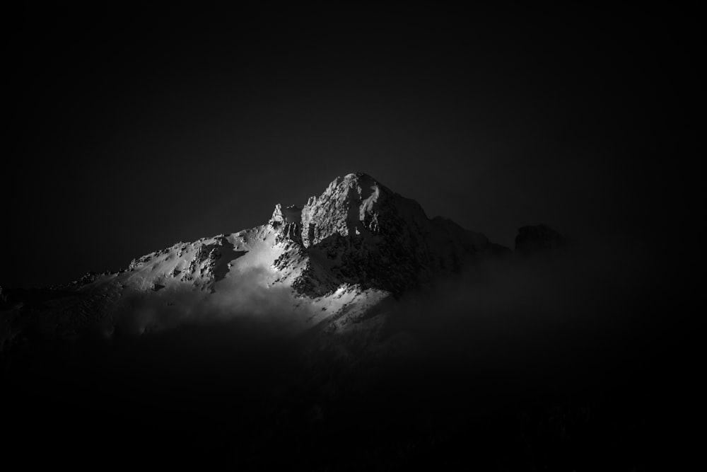 grayscale icy mountain