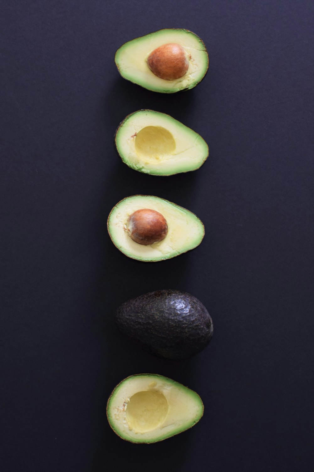 sliced avocado fruits