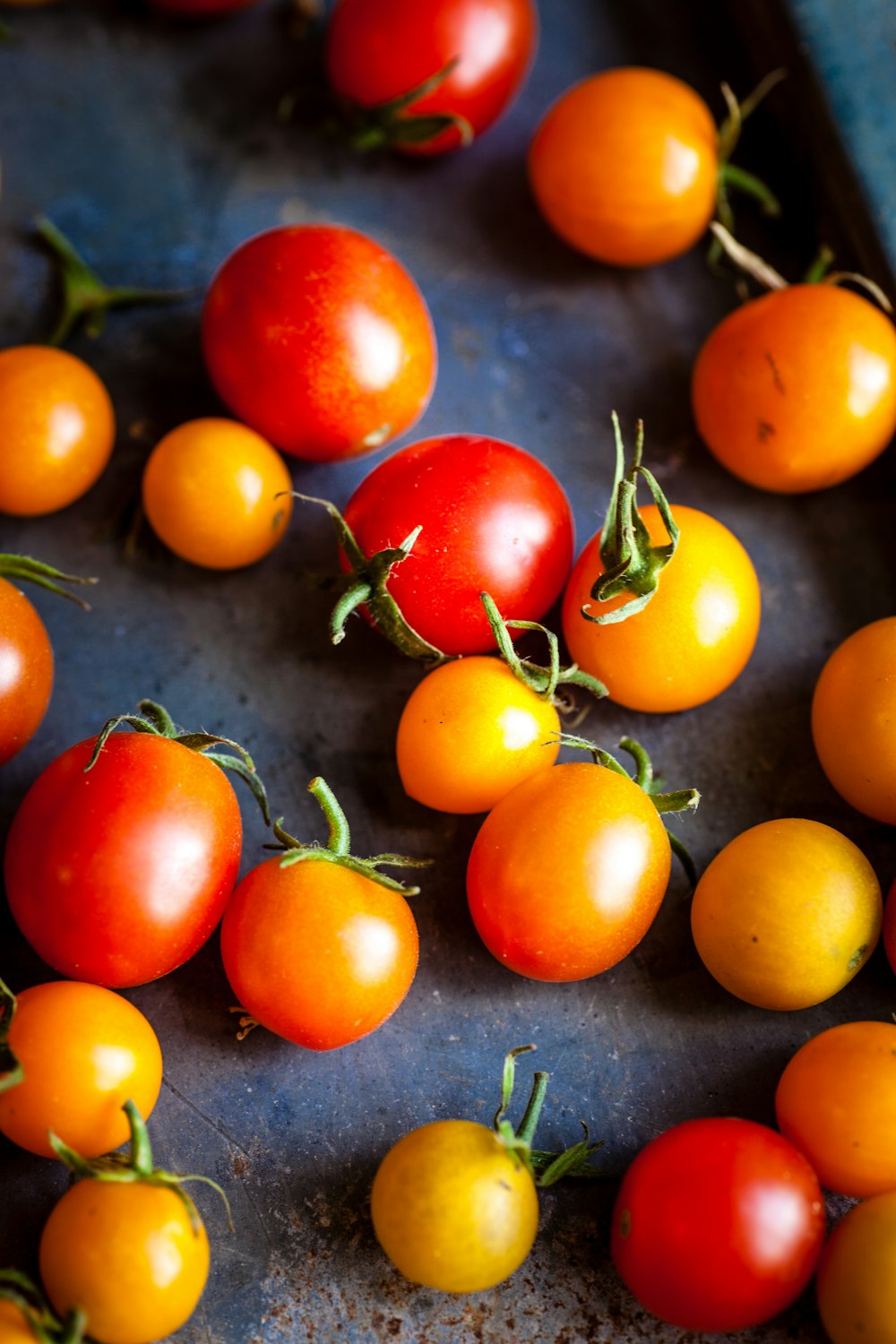 orange tomatoes