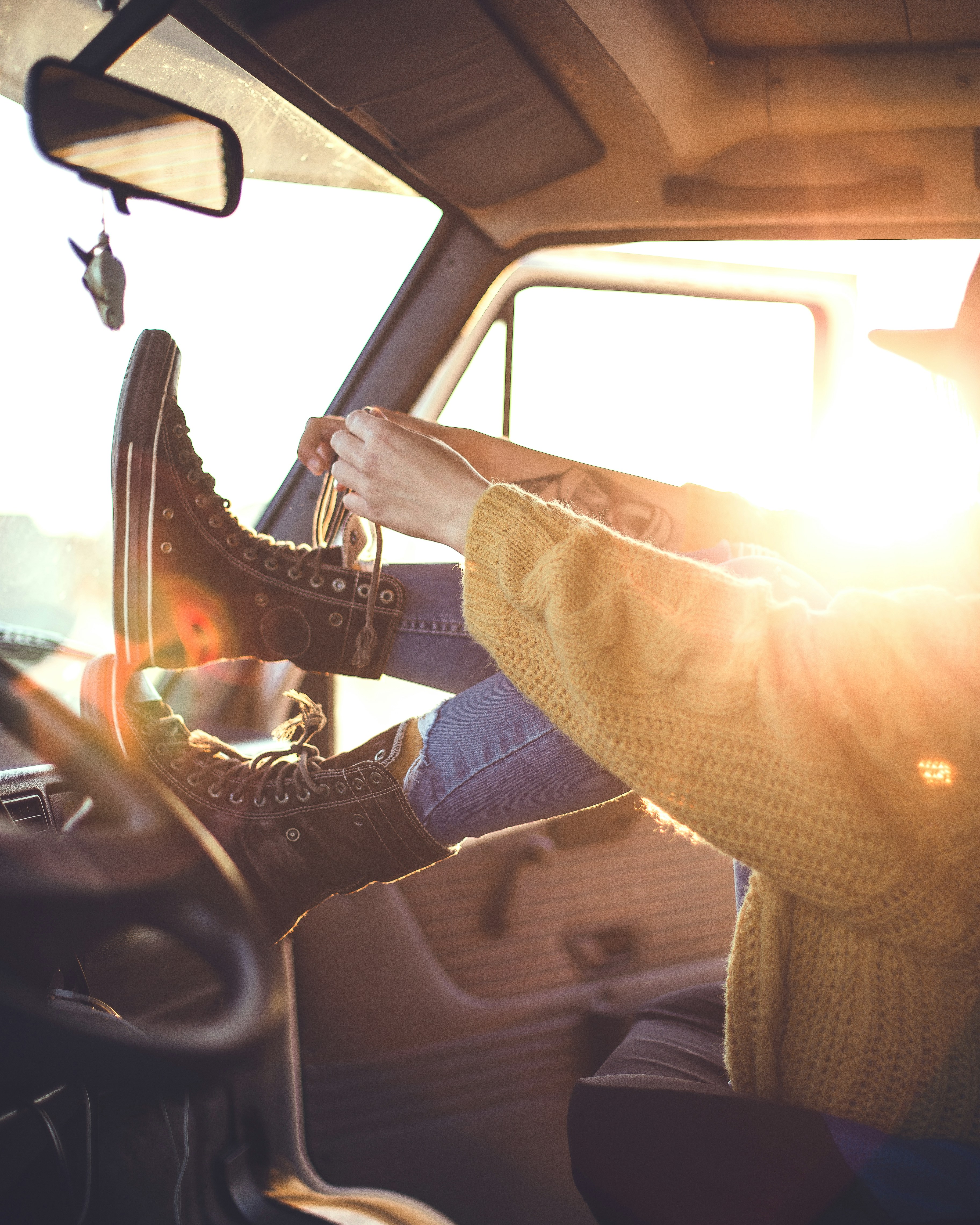 Navigating Life with a Solar Panel Set Up for Van Freedom