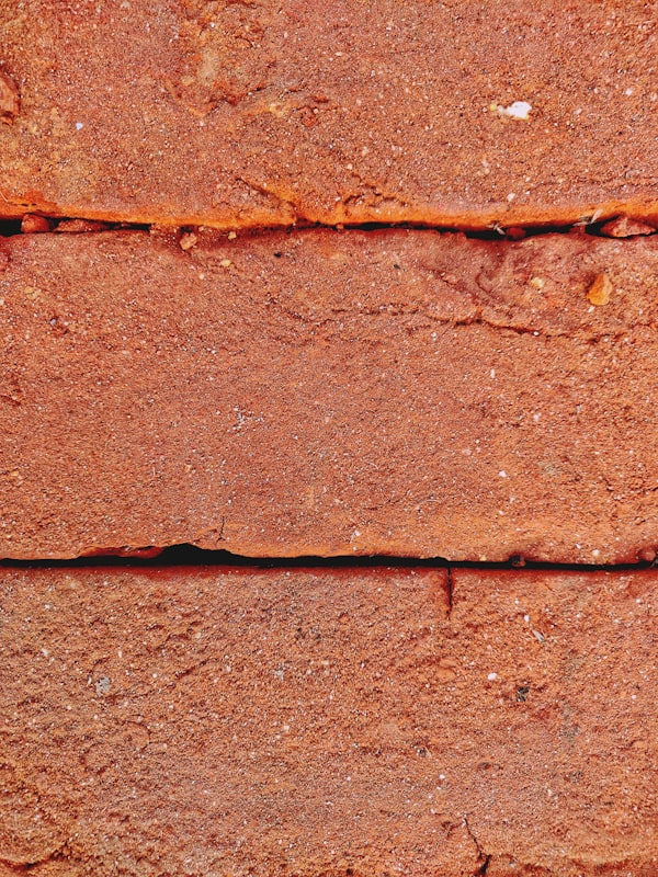 Red Clay Bricks (Eent)