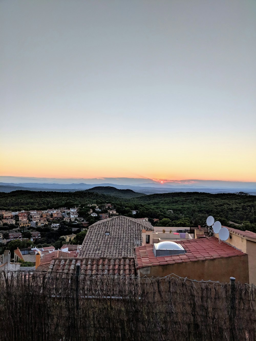 top view of houses during daytime